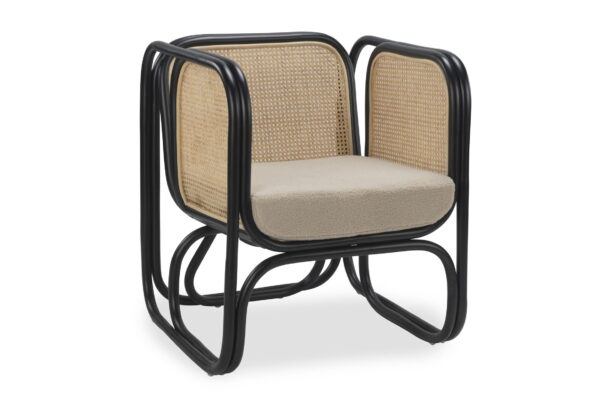 iconic rattan chair black