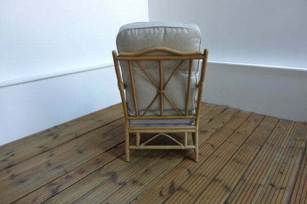 oslo chair in mesh beige