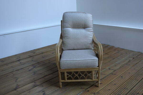 oslo light oak chair in ivory