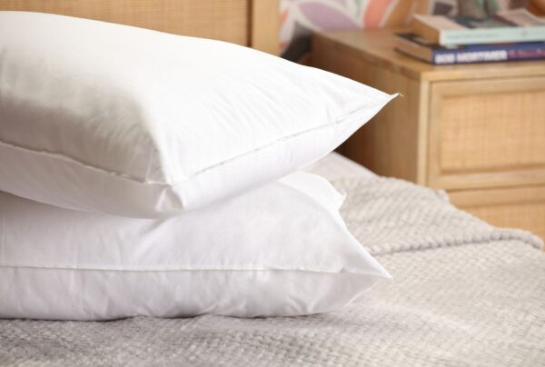 luxury eco pillows 2 pack 100% recycled materials & vegan