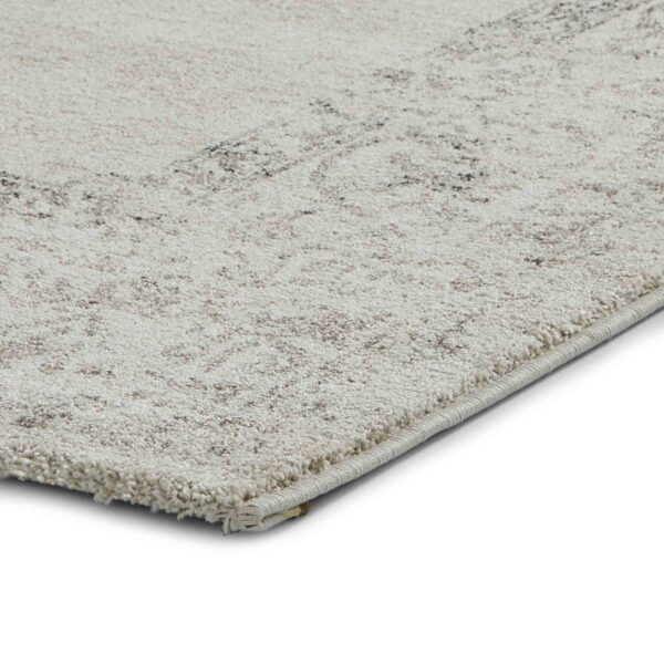 sicilian tufted rug in beige 2 sizes available