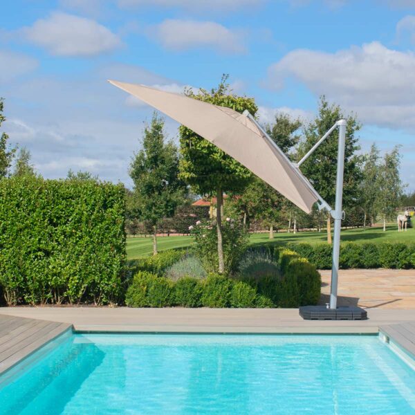 beige cantilever parasol round 3.5m with led lights