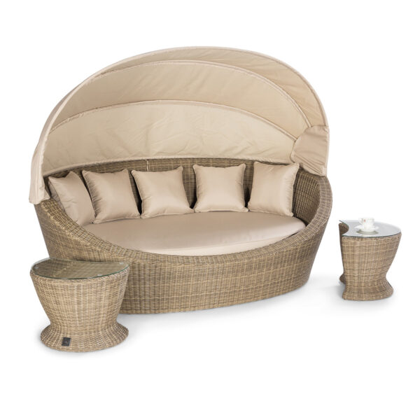 windemere outdoor rattan daybed with 2 side tables
